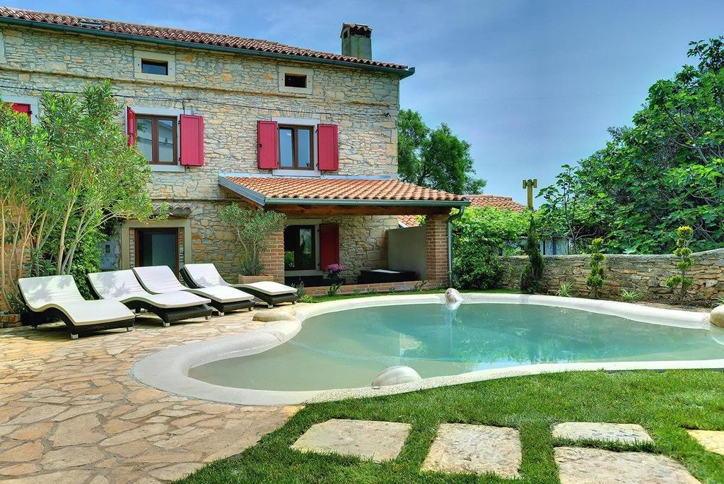 Villa Br Ližnjan Exteriör bild