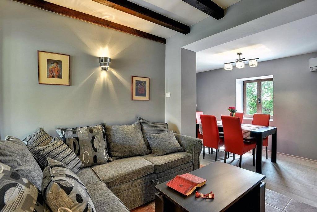 Villa Br Ližnjan Exteriör bild